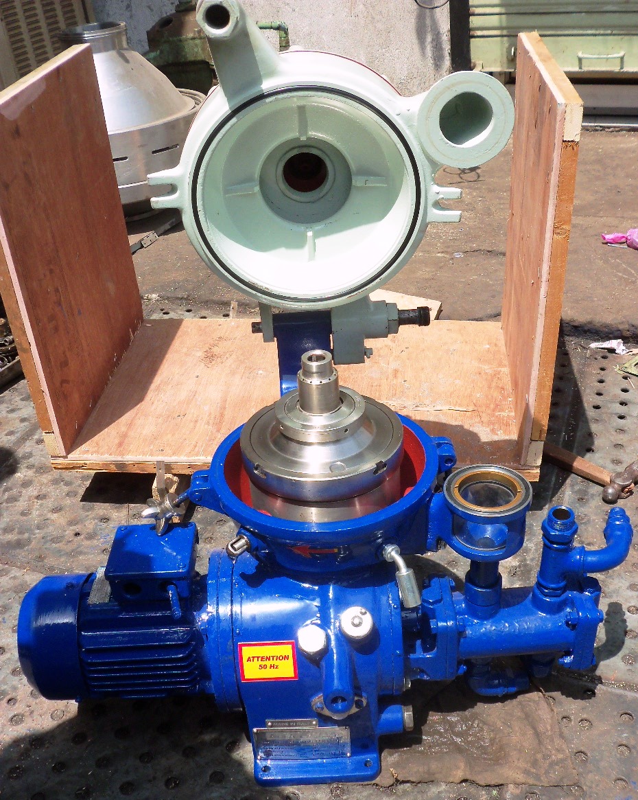 Centrifugeuse ALFA LAVAL MAB 103