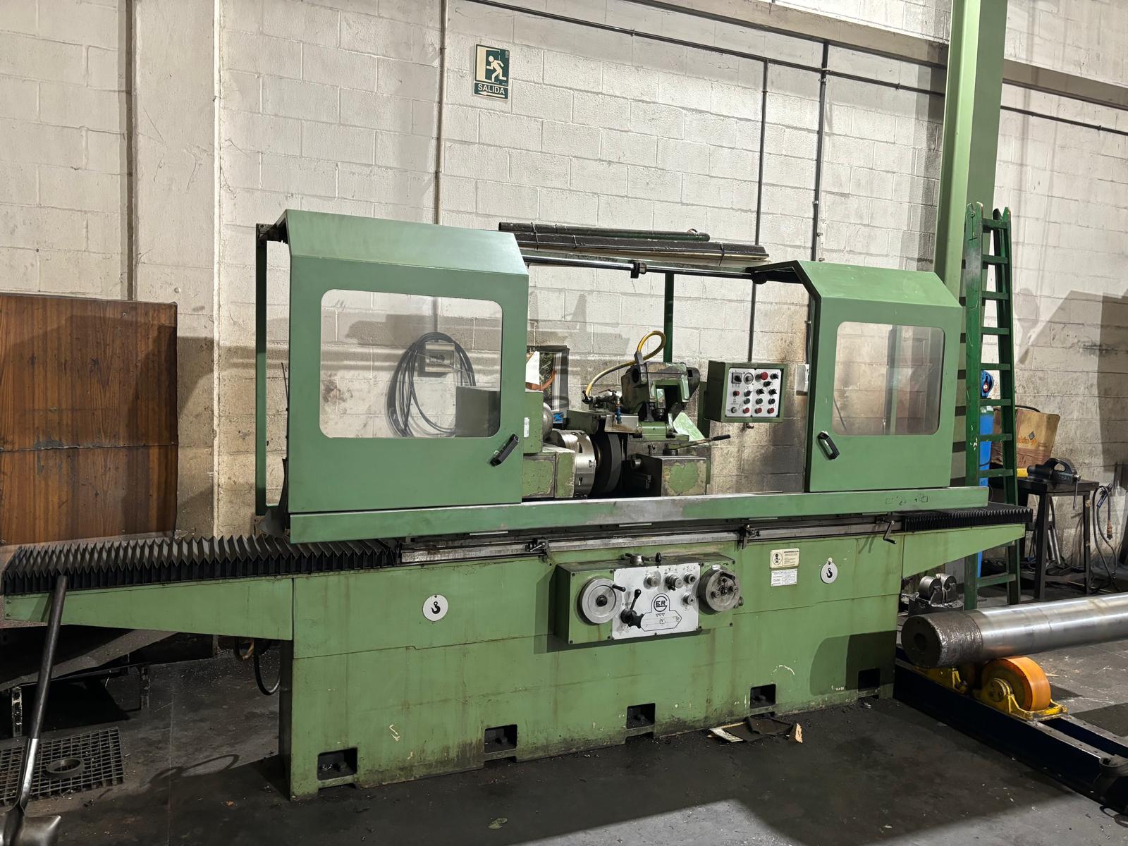Rectifieuse sans centres GER RHC1500 universal