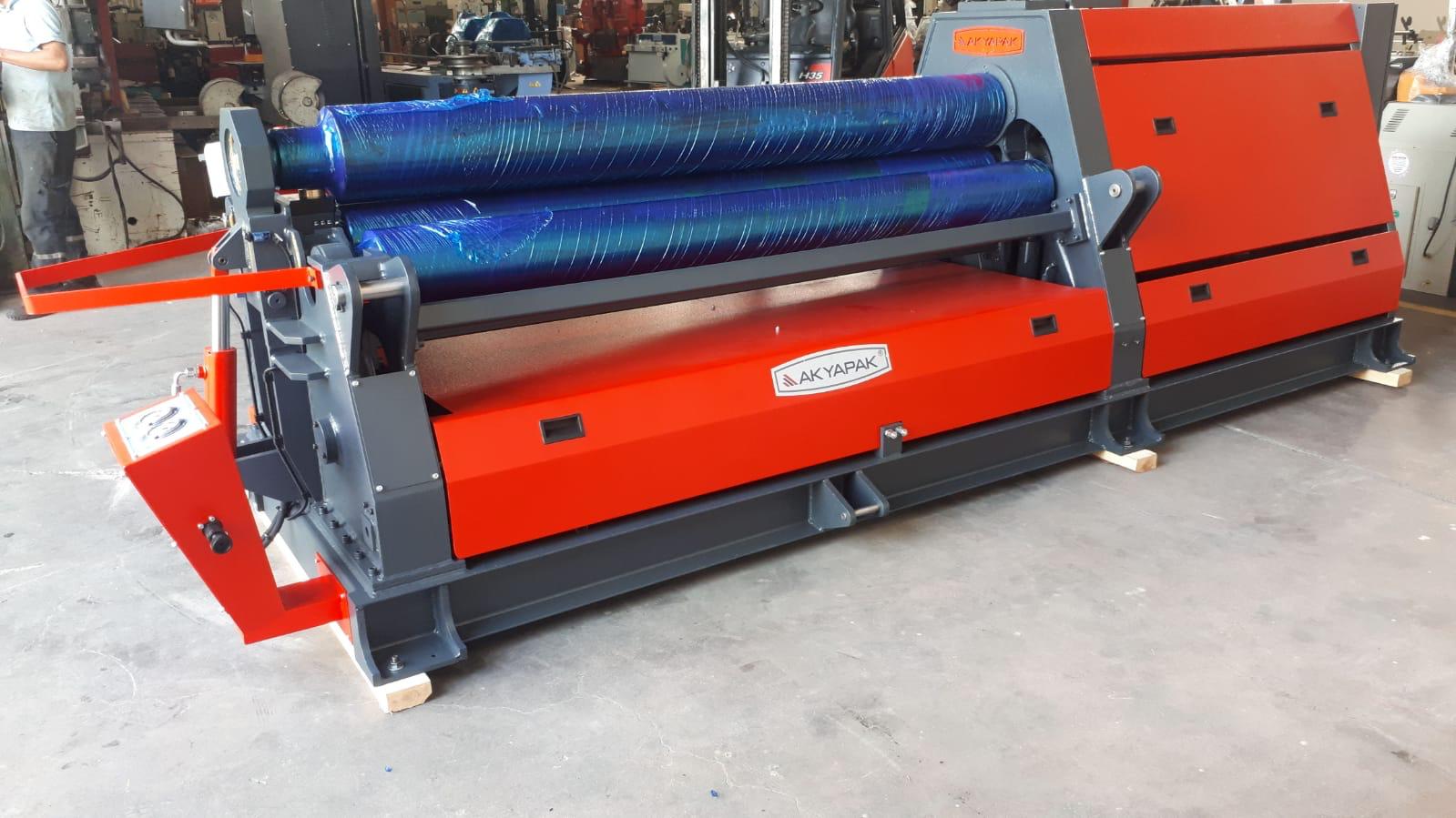 Rouleuse à 4 rouleaux Akyapak AHS 20/10