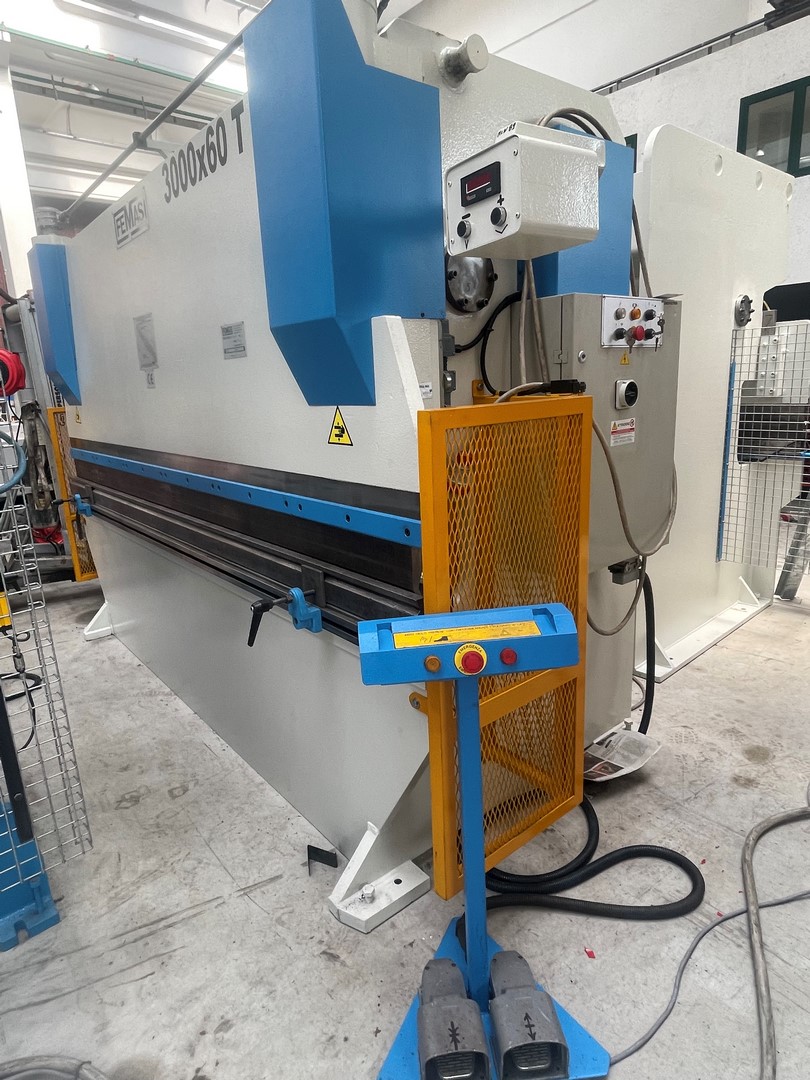 Presse plieuse FEMAS 3000X60 TON