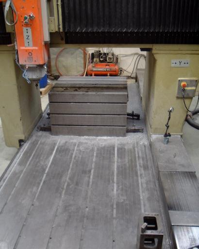 Fraiseuse 3 axes portique JOBS 21 300