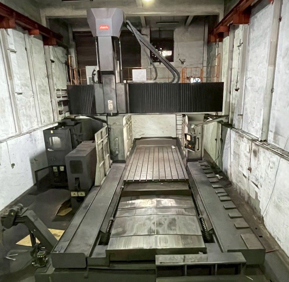 Centre d'usinage vertical AWEA HVM-5025