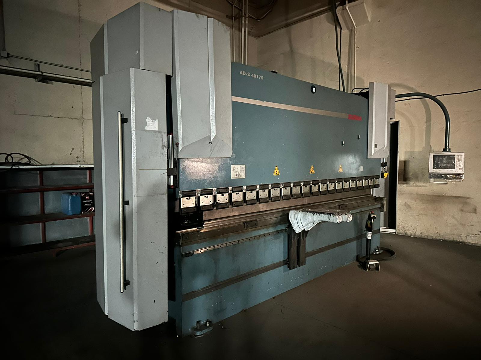 Durma AD-S 40175 Presse plieuse et cisaille Faible nombre d'heures