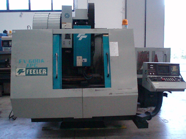 Centre d'usinage vertical FEELER FV 600 APC d'occasion
