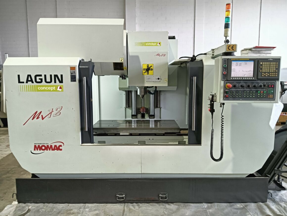 Centre d'usinage CNC pour bois Lagun Lean Machinery MV-12