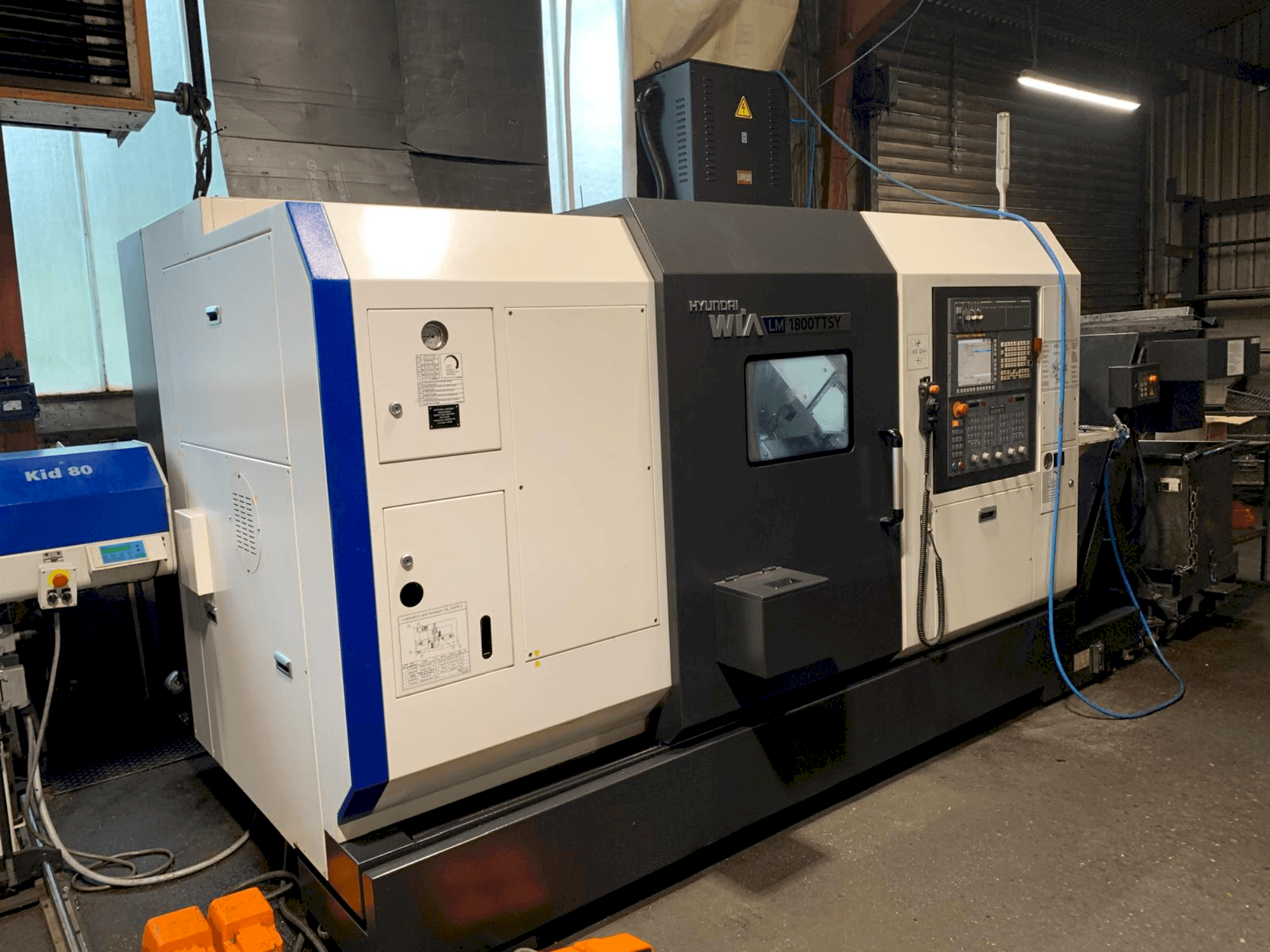 Tour cnc Hyundai Wia LM 1800TTSY