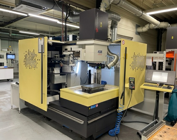 Machine d'électro-érosion par enfonçage AGIE AGIETRON HYPERSPARK 2 d'occasion