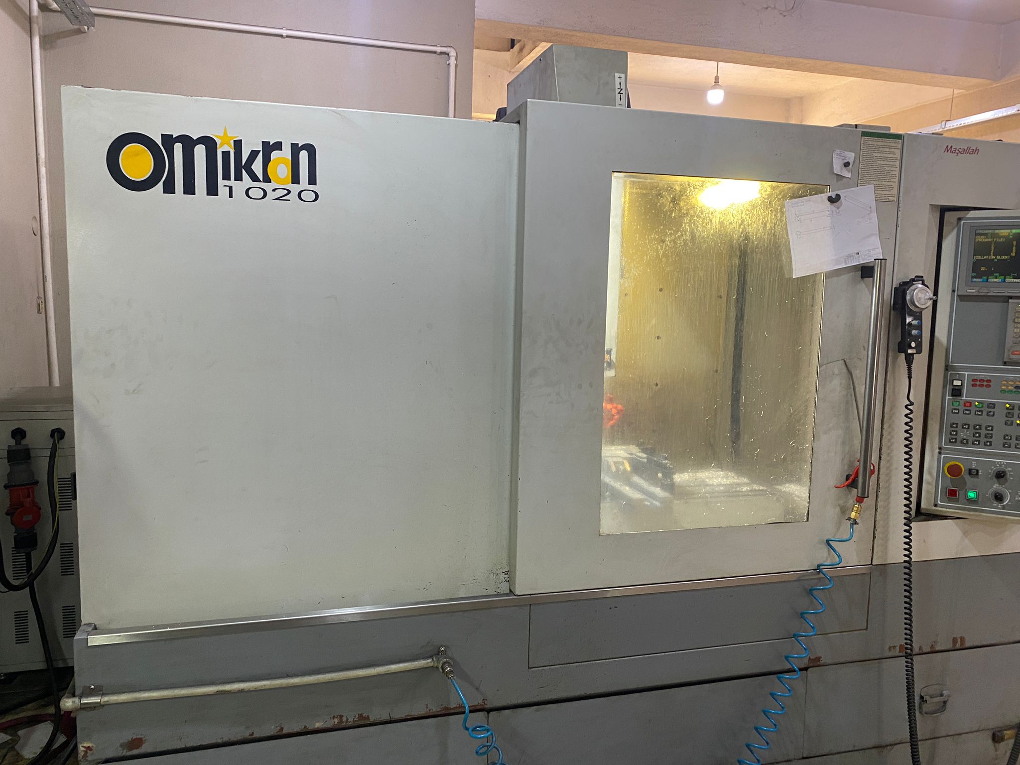 Centre d'usinage vertical Hartdford Omicron 1020