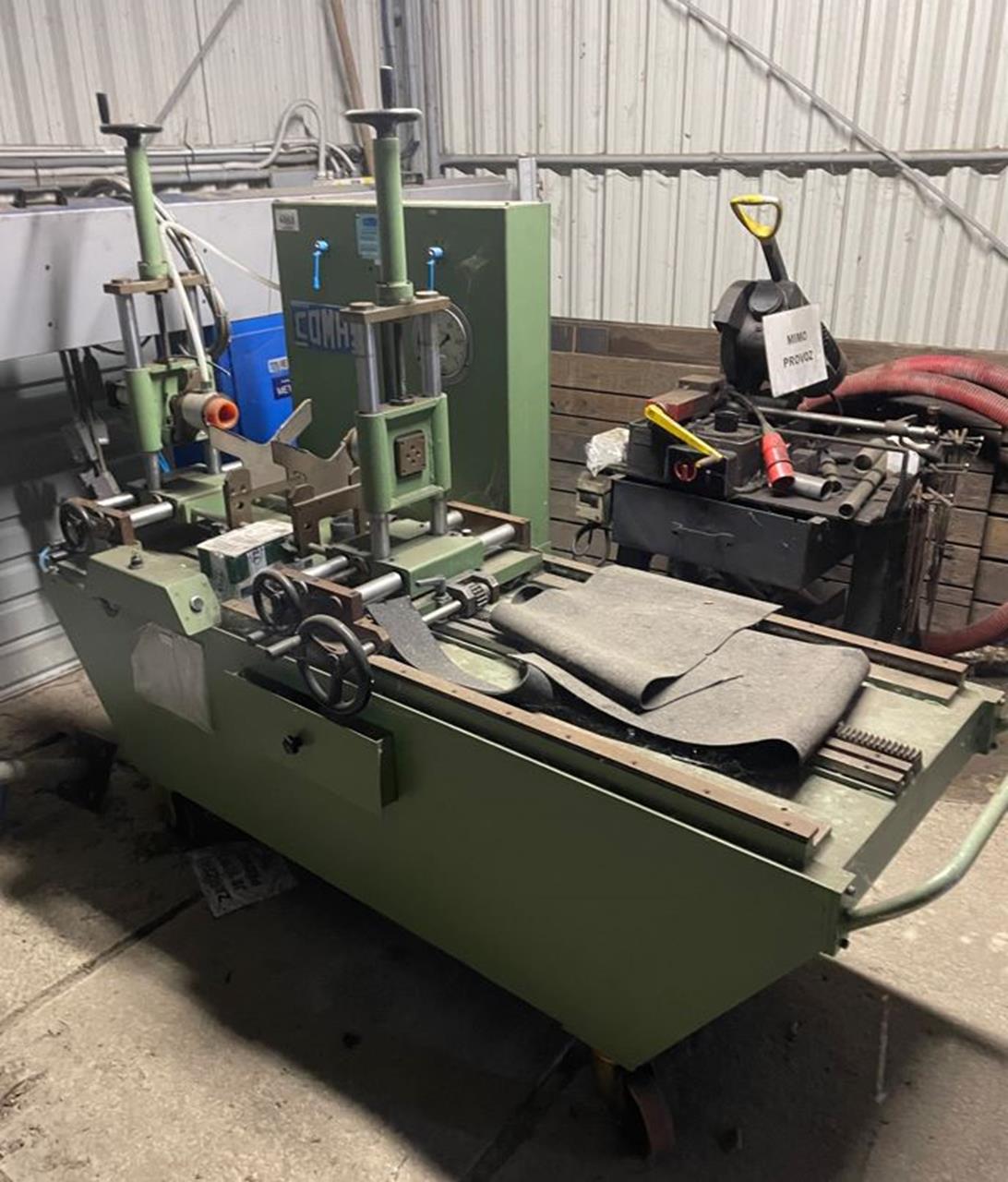 Machine-outil COMAS -