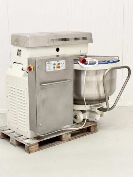 Mélangeur spiralé Diosna SP160 AD reconditionné (2 cuves, capacité de 160 kg de pâte)
