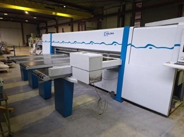 Scie à panneaux HOLZMA HPP 510/43