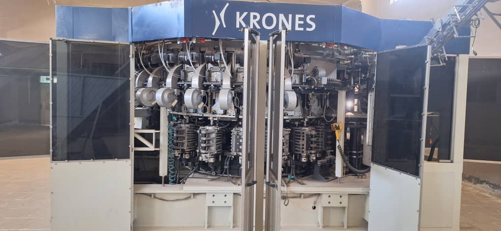Souffleuse PET à 16 cavités KRONES Krones Contiform Faible nombre d'heures