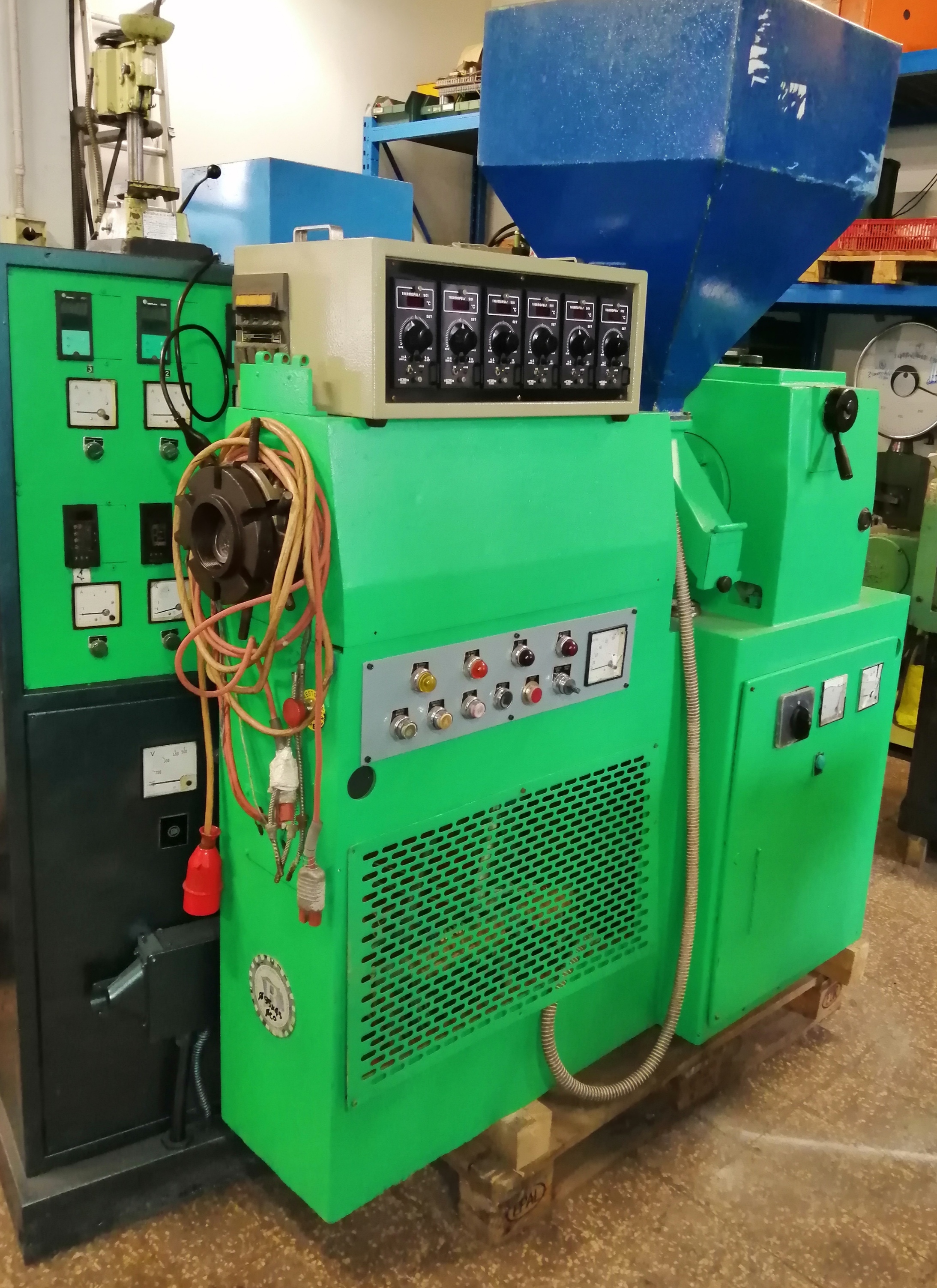 Extrudeuse monovis Bandera TR 45