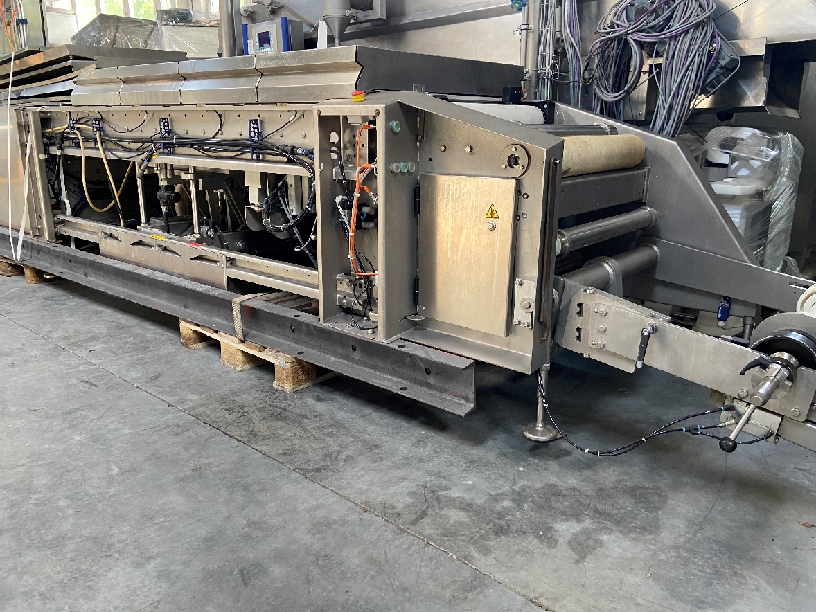 Ligne de formage remplissage operculage GEA POWERPACK NT 76750101