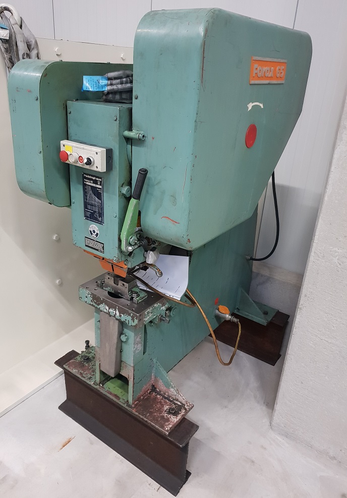 Presse à injecter Peddinghaus Forax 65