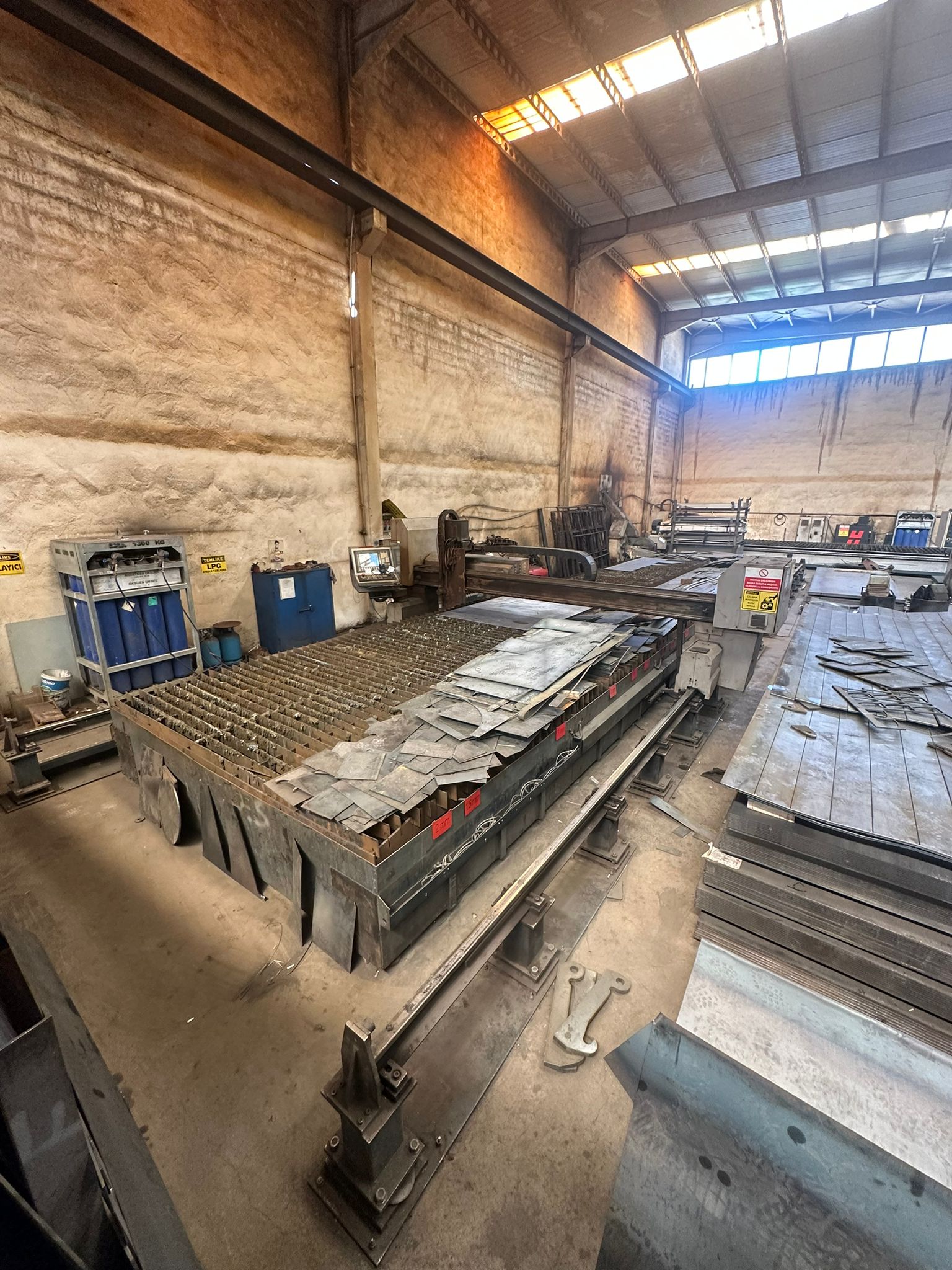 Machine de découpe plasma / gaz Ajan PL-OC 30140