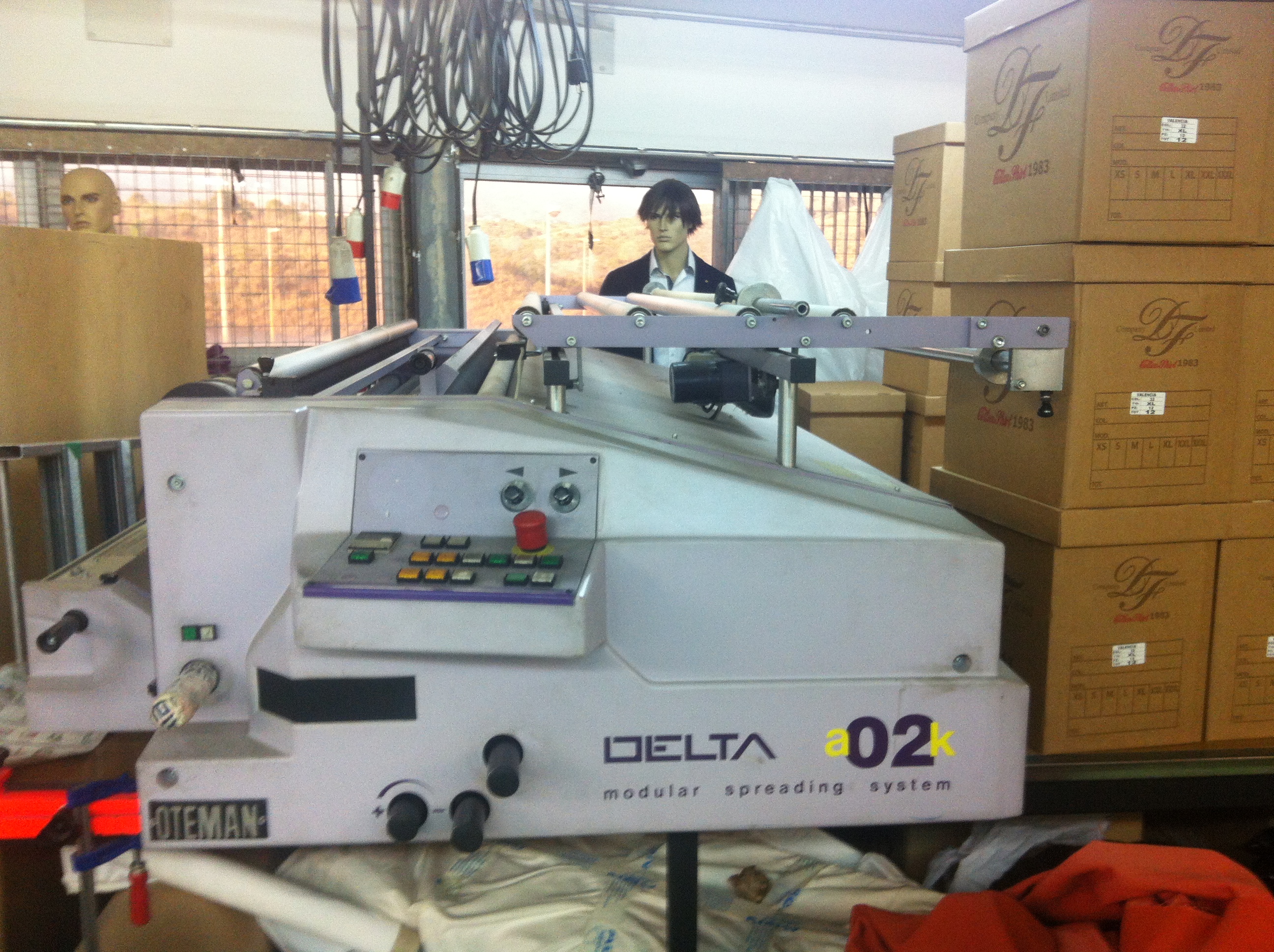 Machine d'épandage OTEMAN DELTA A02K