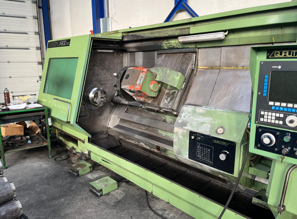 Tour cnc avec outils fixes GURUTZPE A800 d'occasion