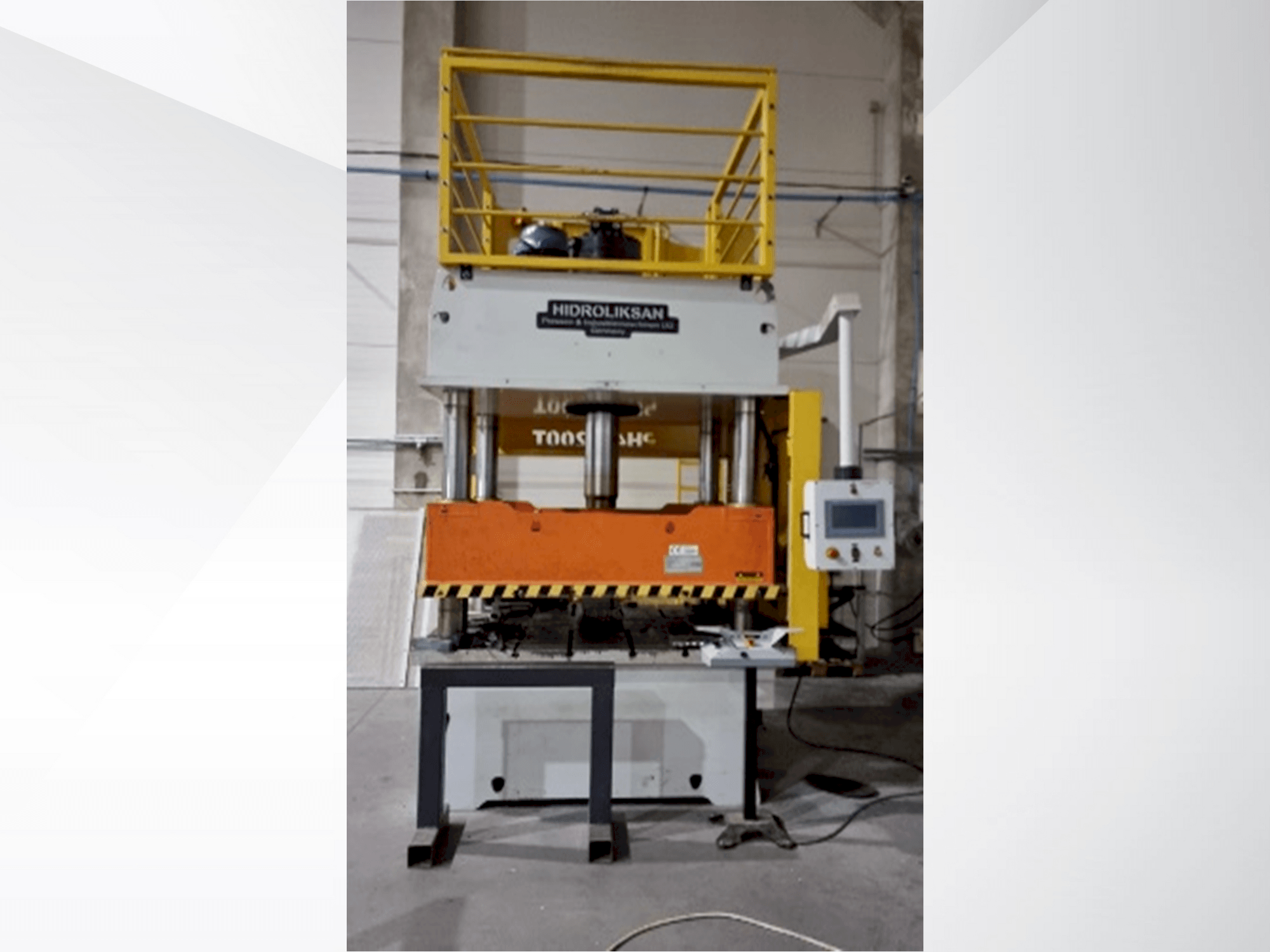 Presse hydraulique HIDROLIKSAN PH4C 200T
