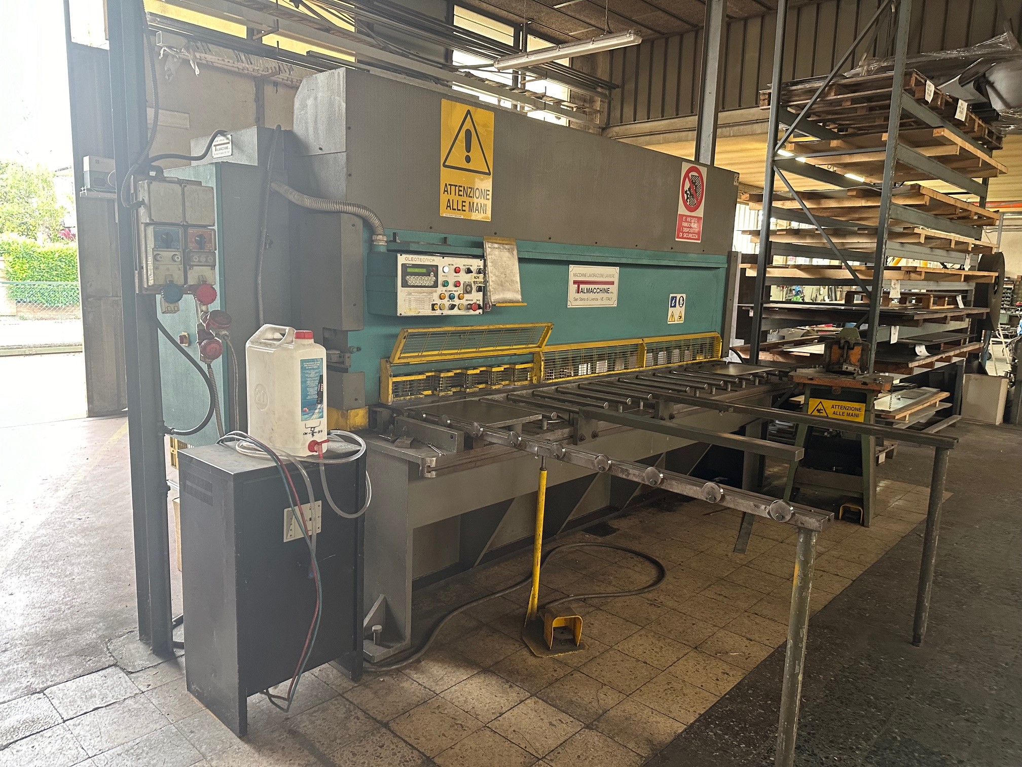 Cisaille guillotine hydraulique Cesoia 30/6