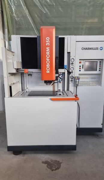 Machine d'électro-érosion par enfonçage CHARMILLES Roboform 350 d'occasion