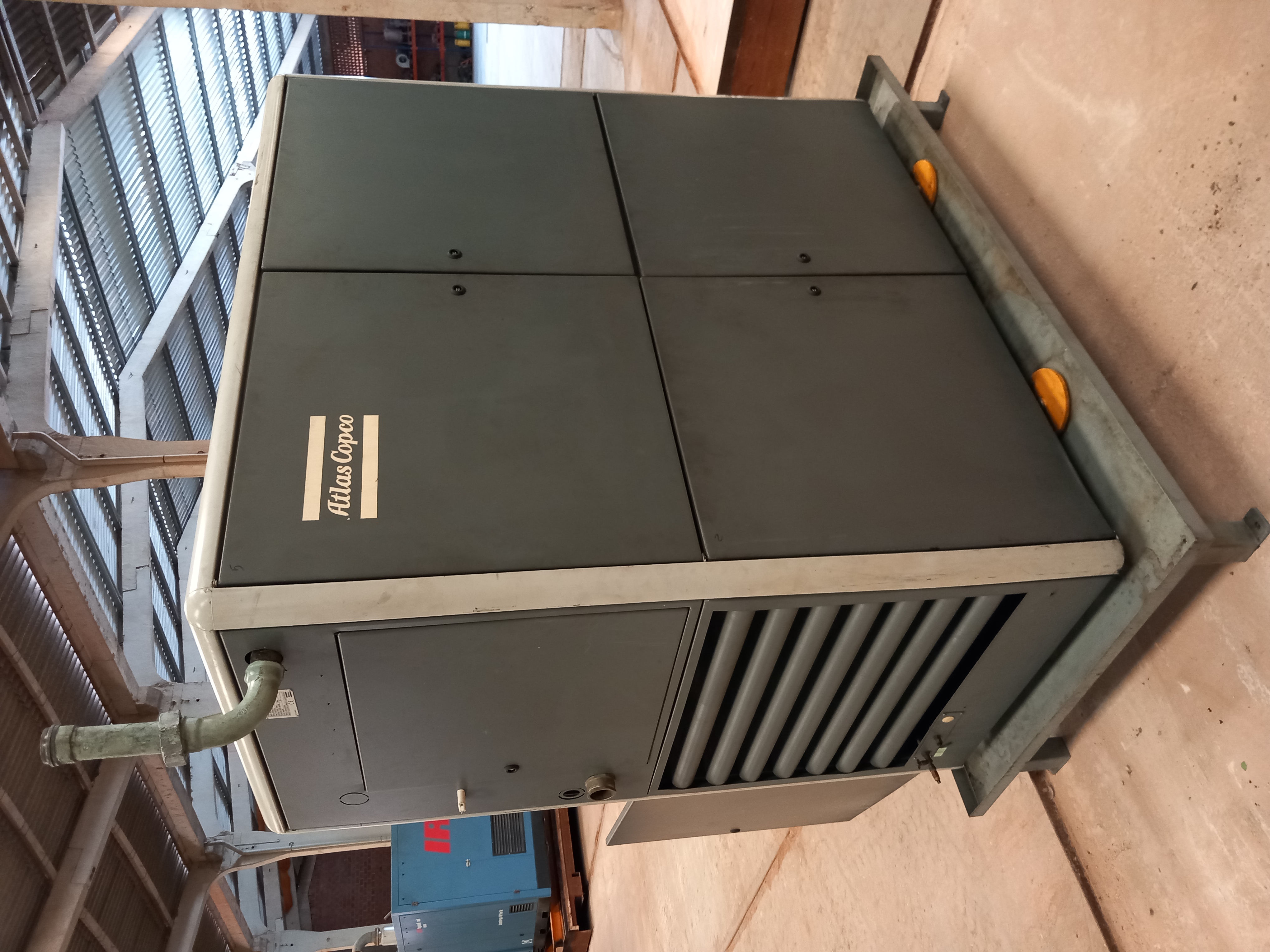 2000 Atlas Copco GA 30 FF