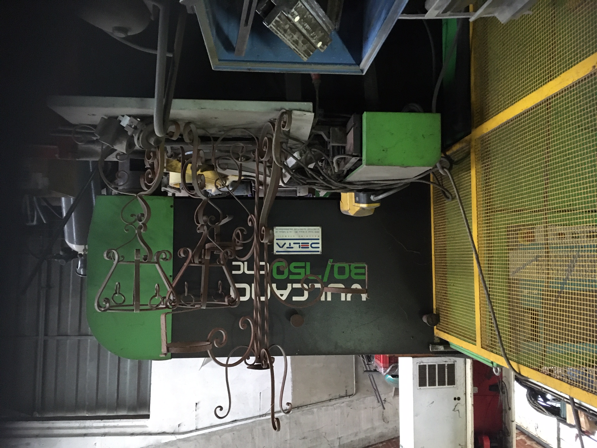 Poinçonneuse à cnc Delta Vulcano 30/750 CNC