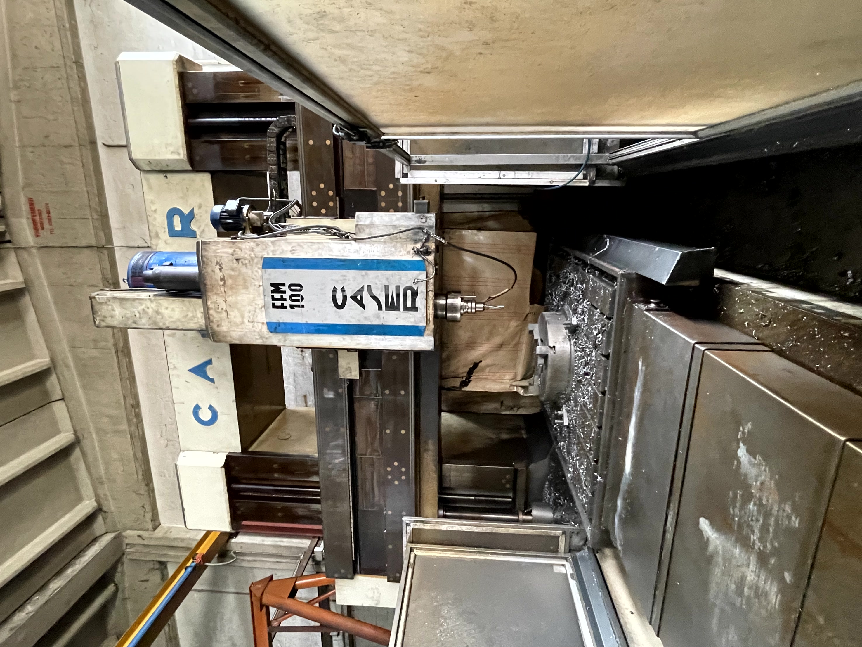 Fraiseuse à portique CASER FFM 100 CNC