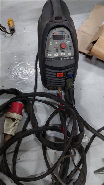 Appareil à souder Kemppi Minarc 250 P0614TX