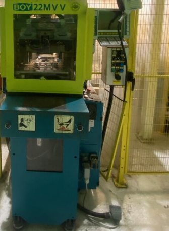 Presse à injecter BOY 22MVV-VH