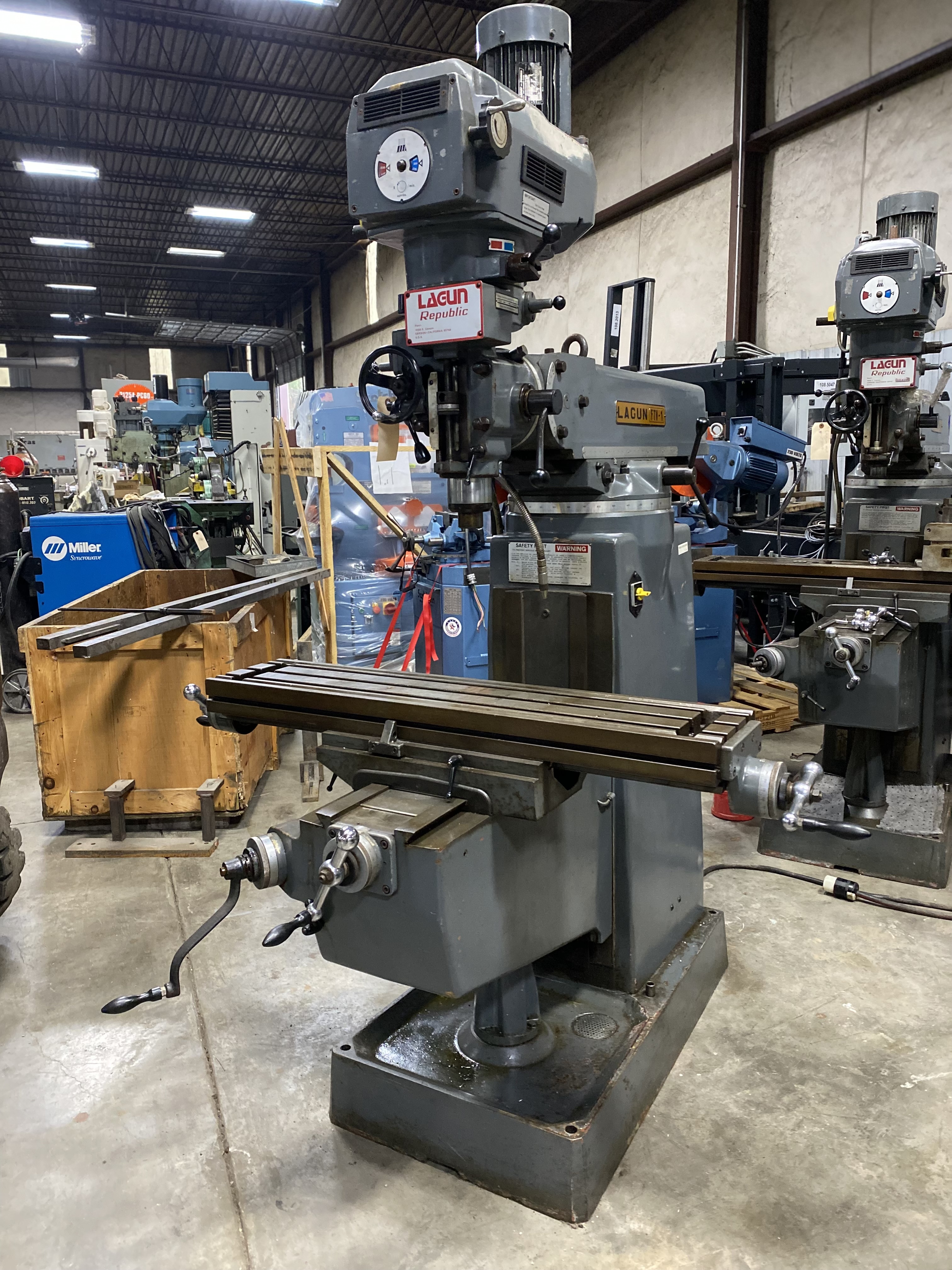 Machine-outil LAGUN FTV-1
