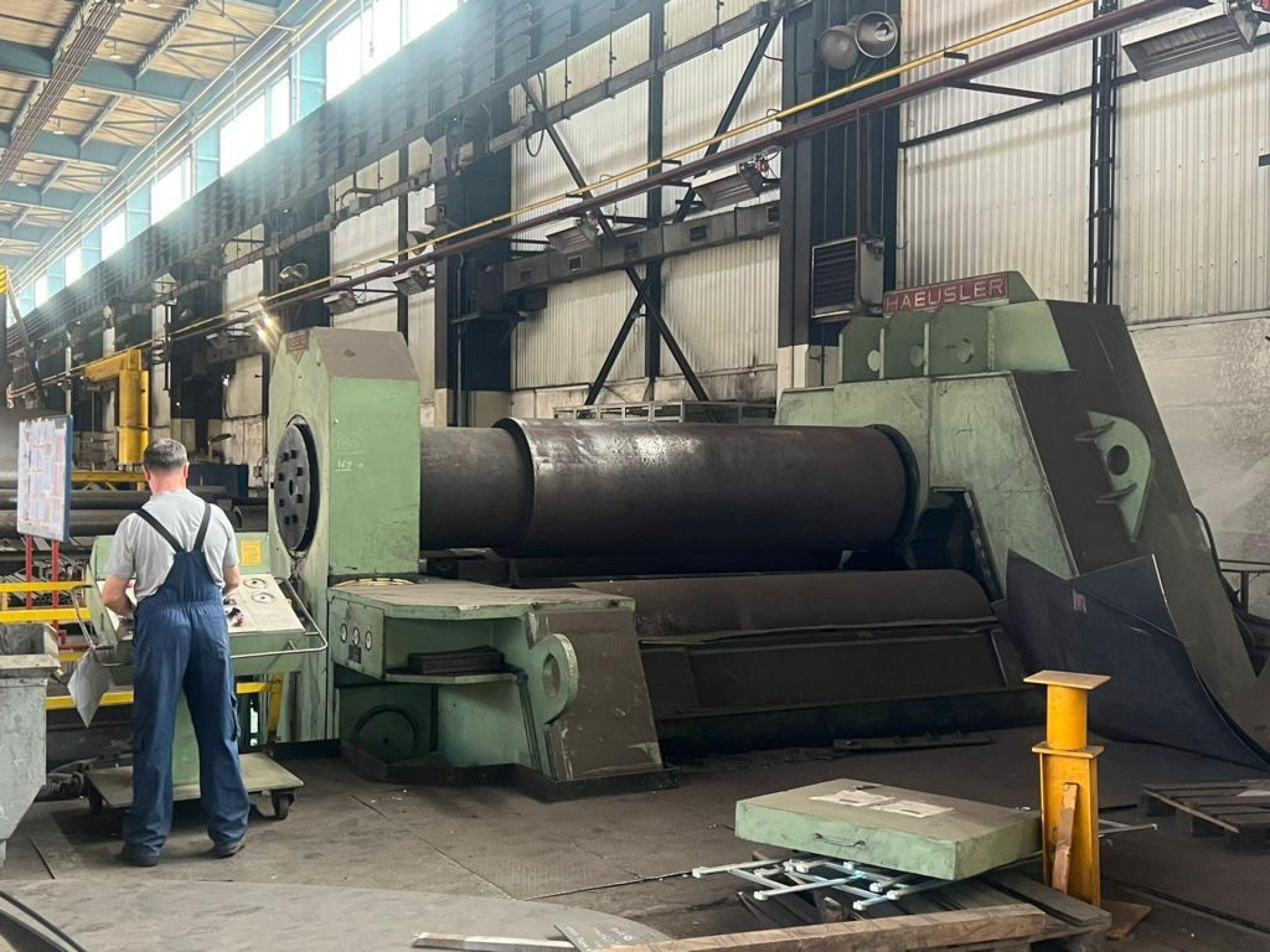 Rouleuse à 4 rouleaux HAEUSLER VRM-HY
