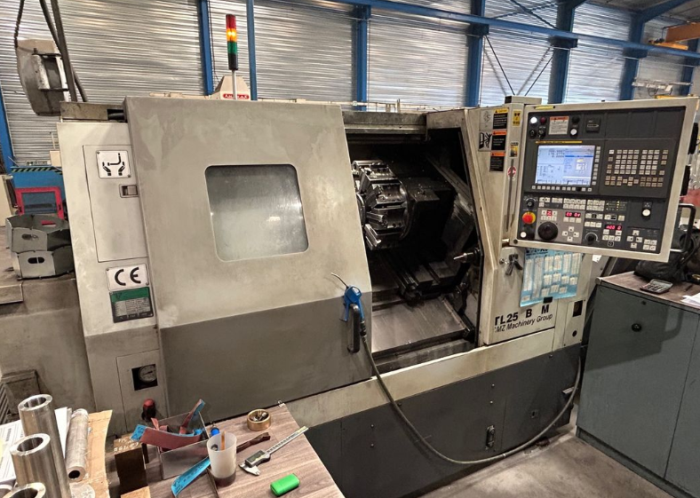 Tour motorisé cnc CMZ TL 25 BM d'occasion