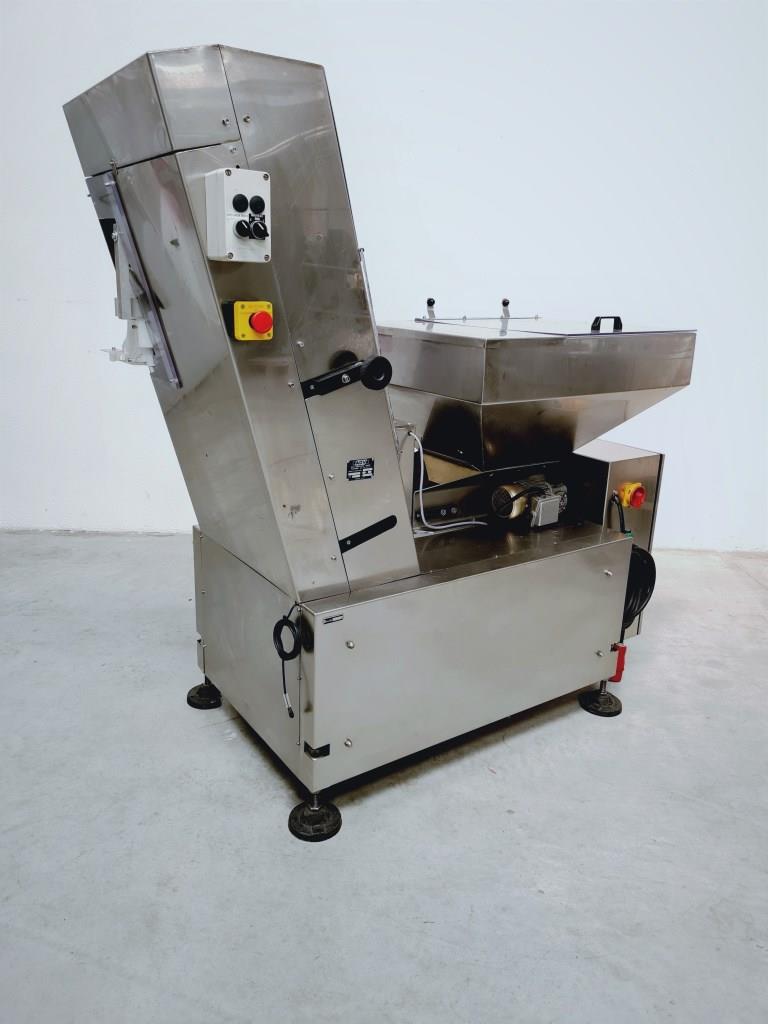Distributeur ADV 805