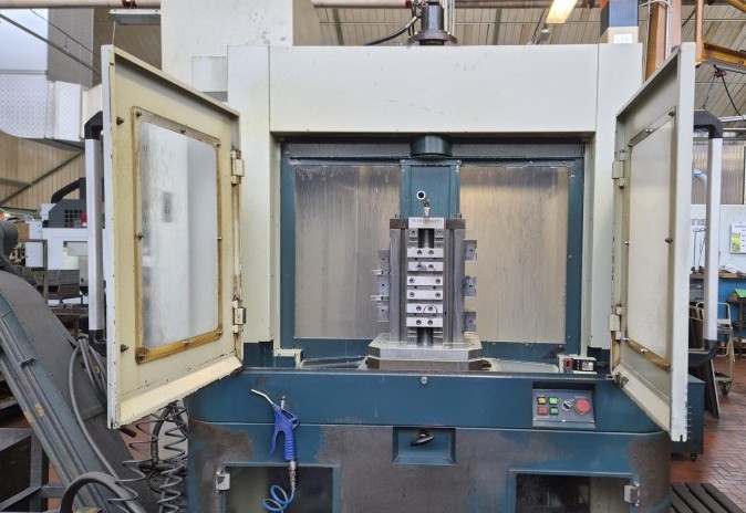 Centre d'usinage horizontal FEELER FMH 400 d'occasion