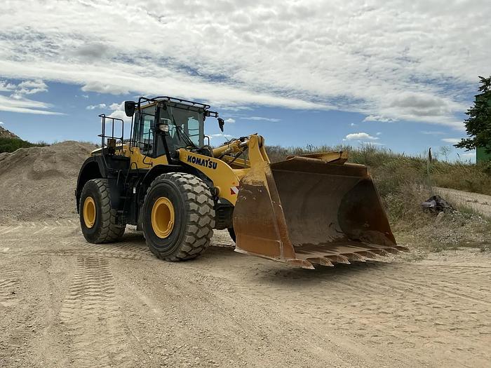 Chargeur Komatsu WA470-8E0