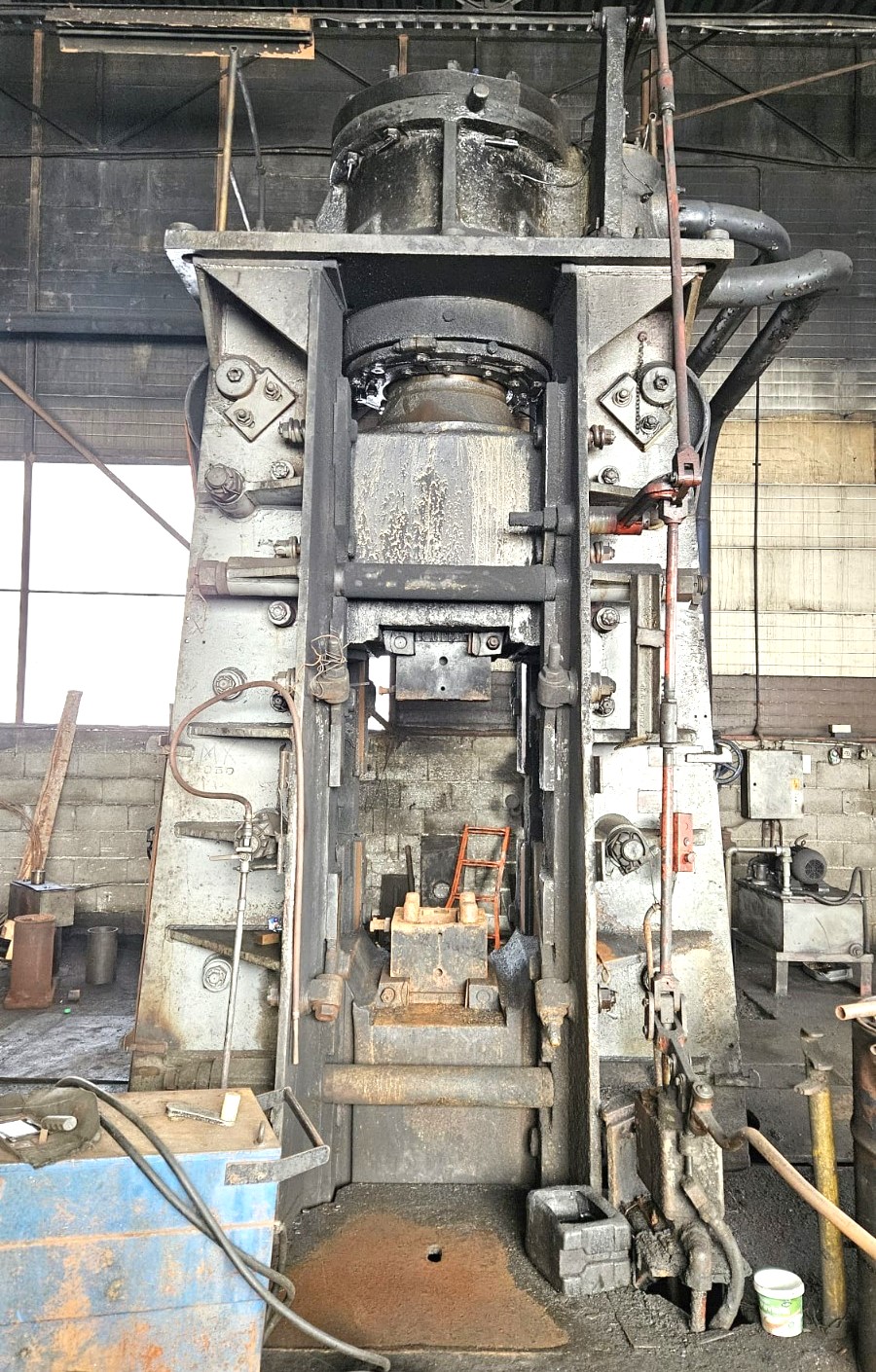 Marteau-pilon Beche L