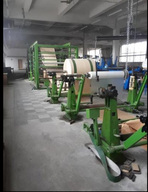 Machine plastique F&K