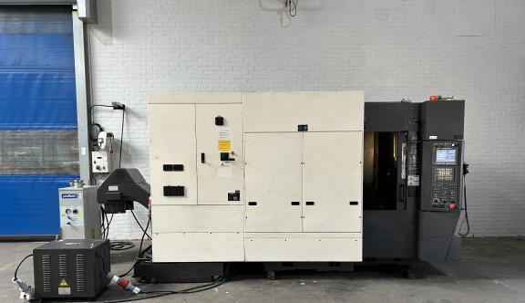 Centre d'usinage vertical Hwacheon VESTA-610D