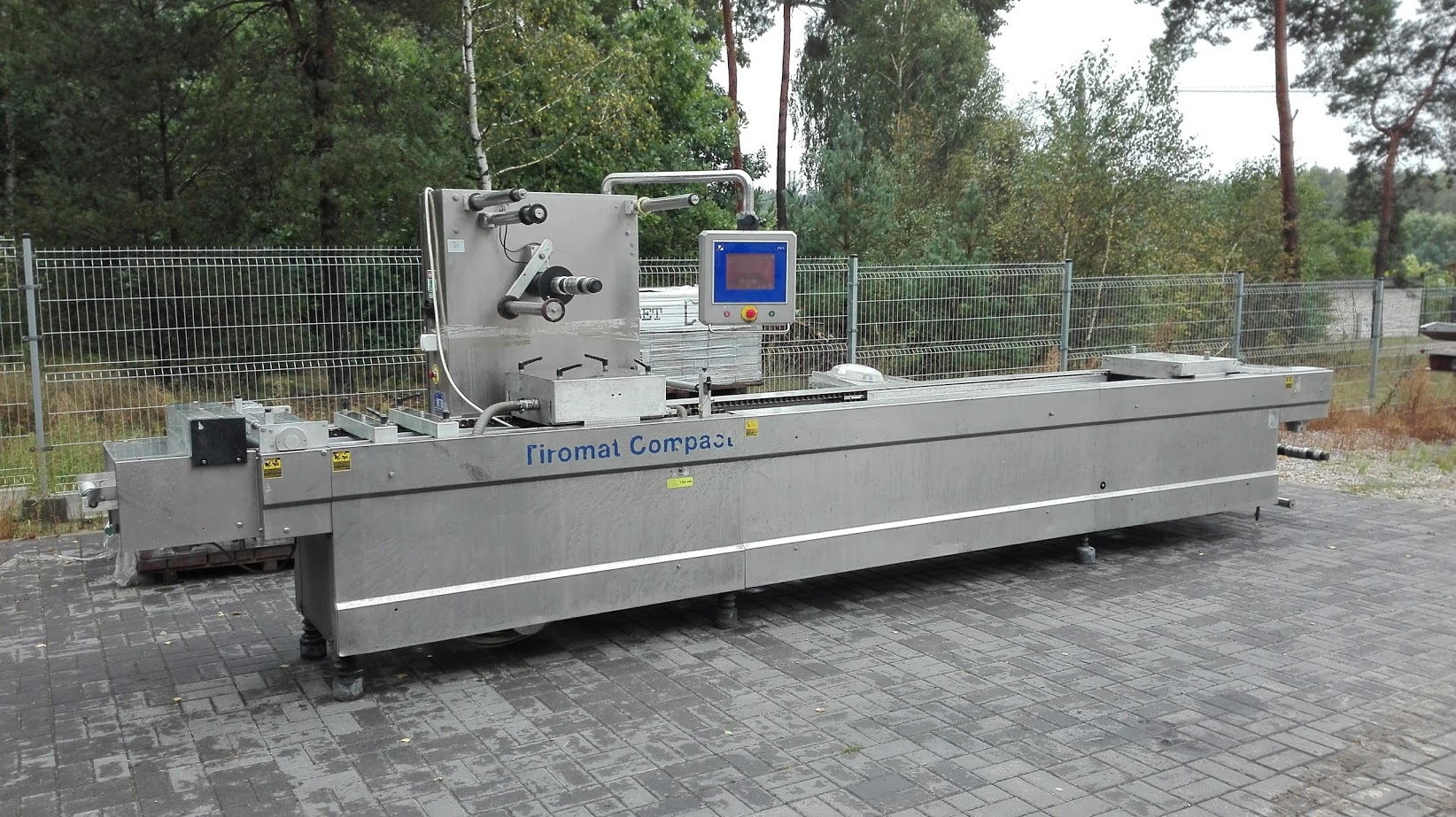 Ligne de formage remplissage operculage CFS Tiromat Compact