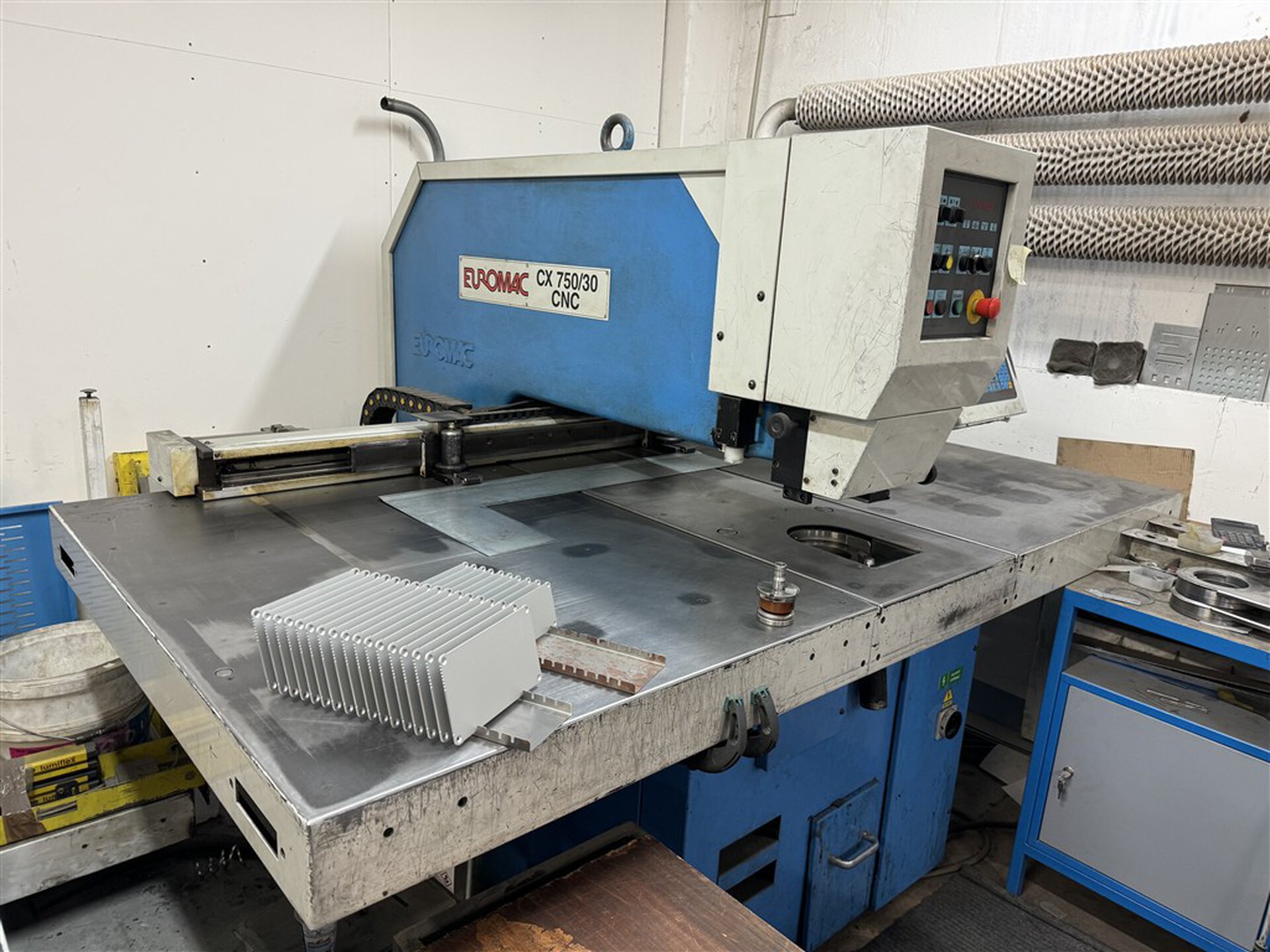 Poinçonneuse à cnc EUROMAC CX 750/30