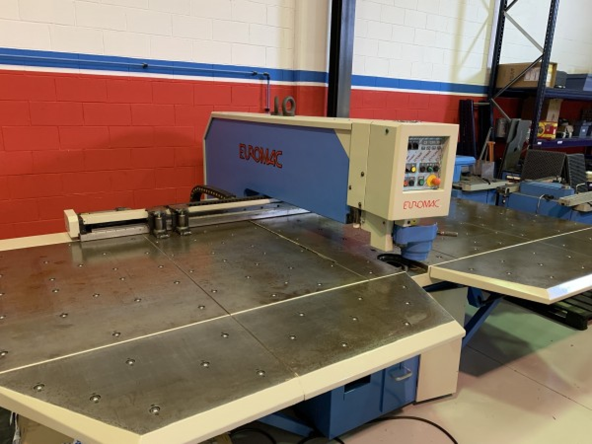 Poinçonneuse à cnc Euromac CX 1250/30-2000
