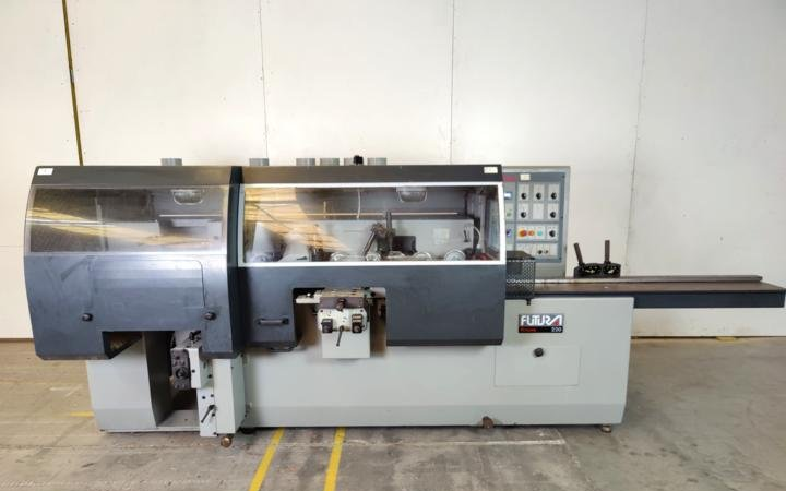 Moulurière multi-têtes Futura Krono 220/4 U