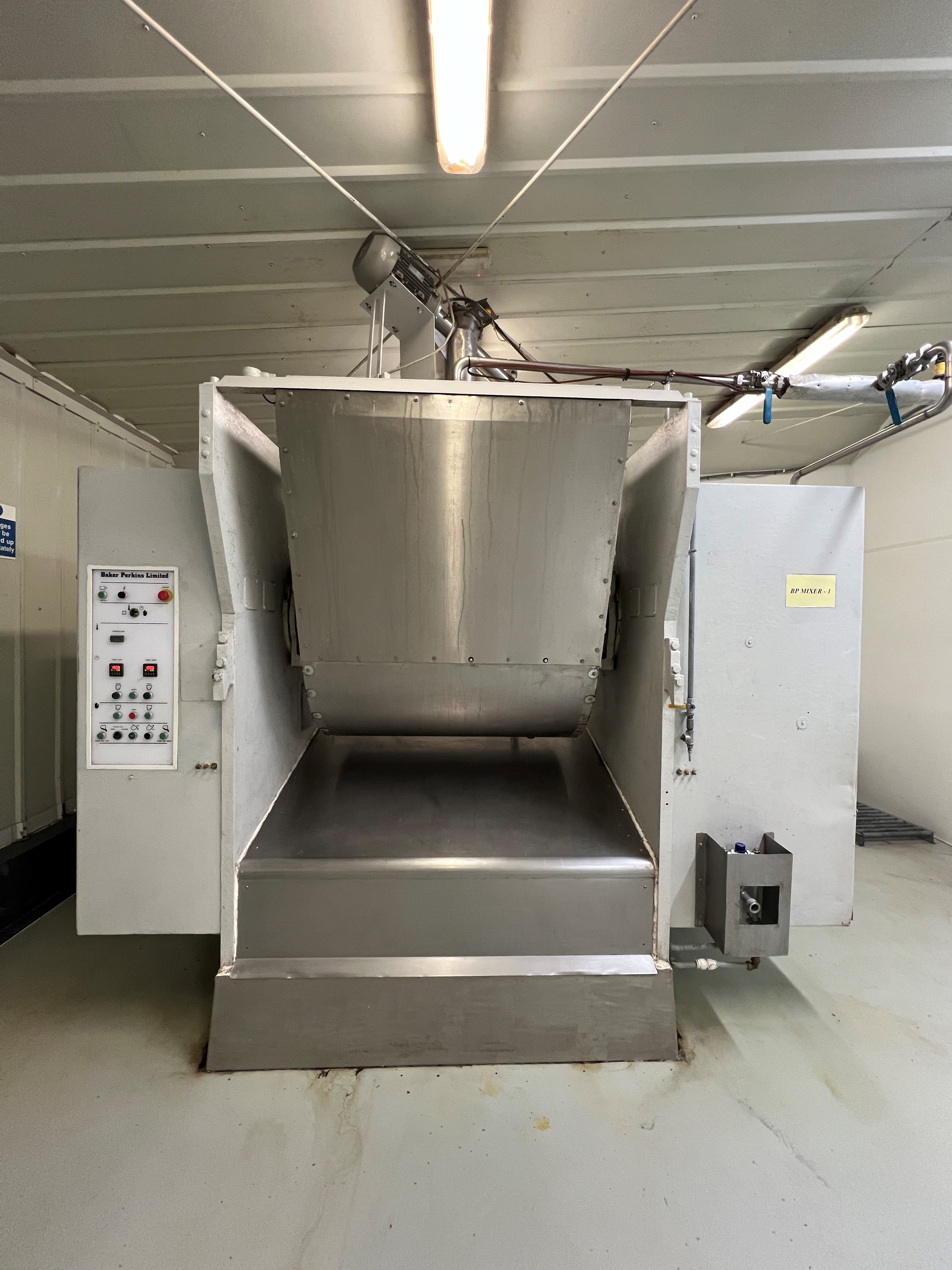 Mixeur Baker Perkins 001
