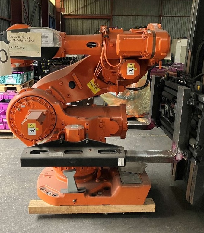 Robot industriel ABB Robotics IRB 7600-500/2.55 M2004