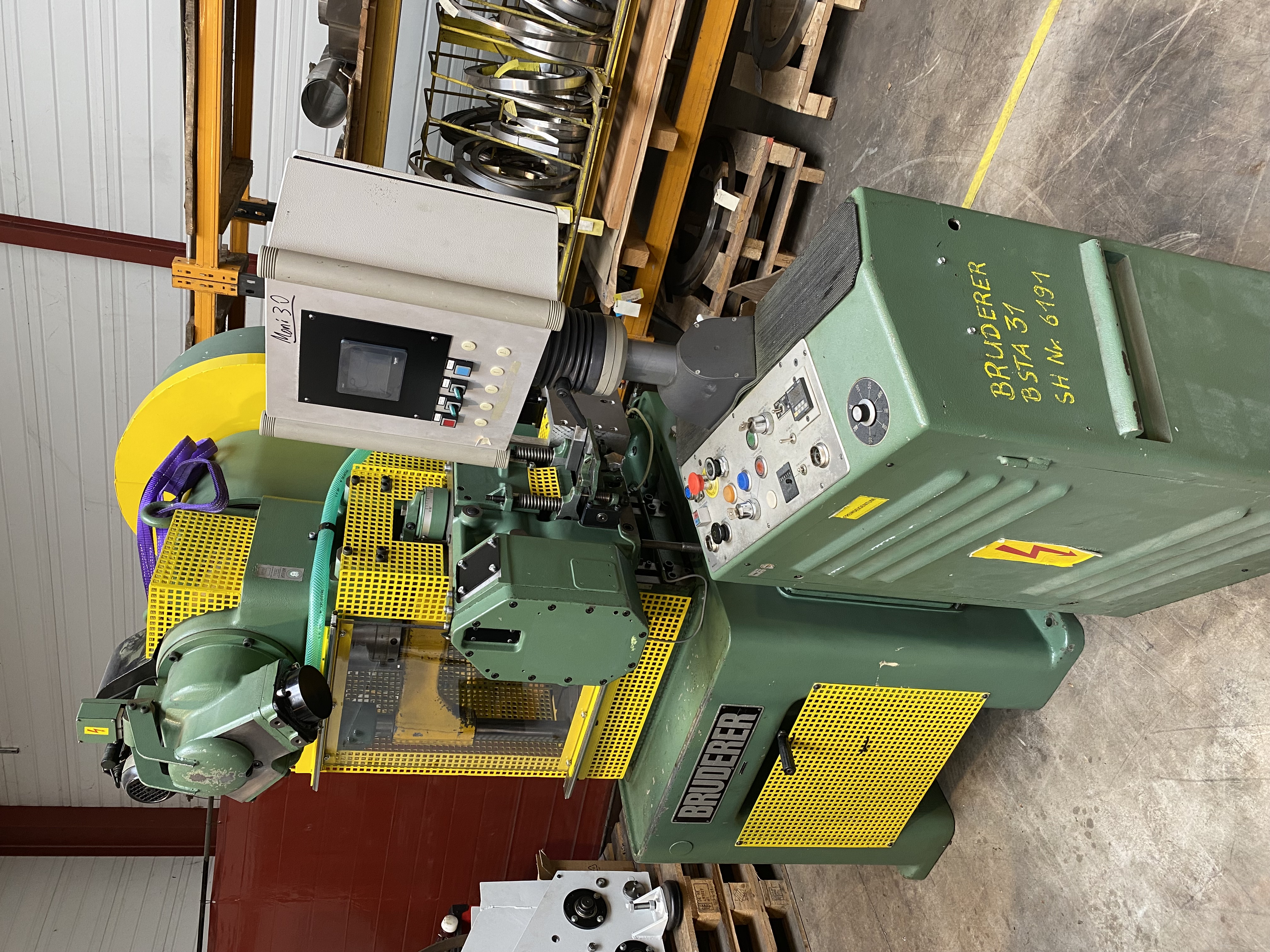 Presse à estamper BRUDERER BSTA30