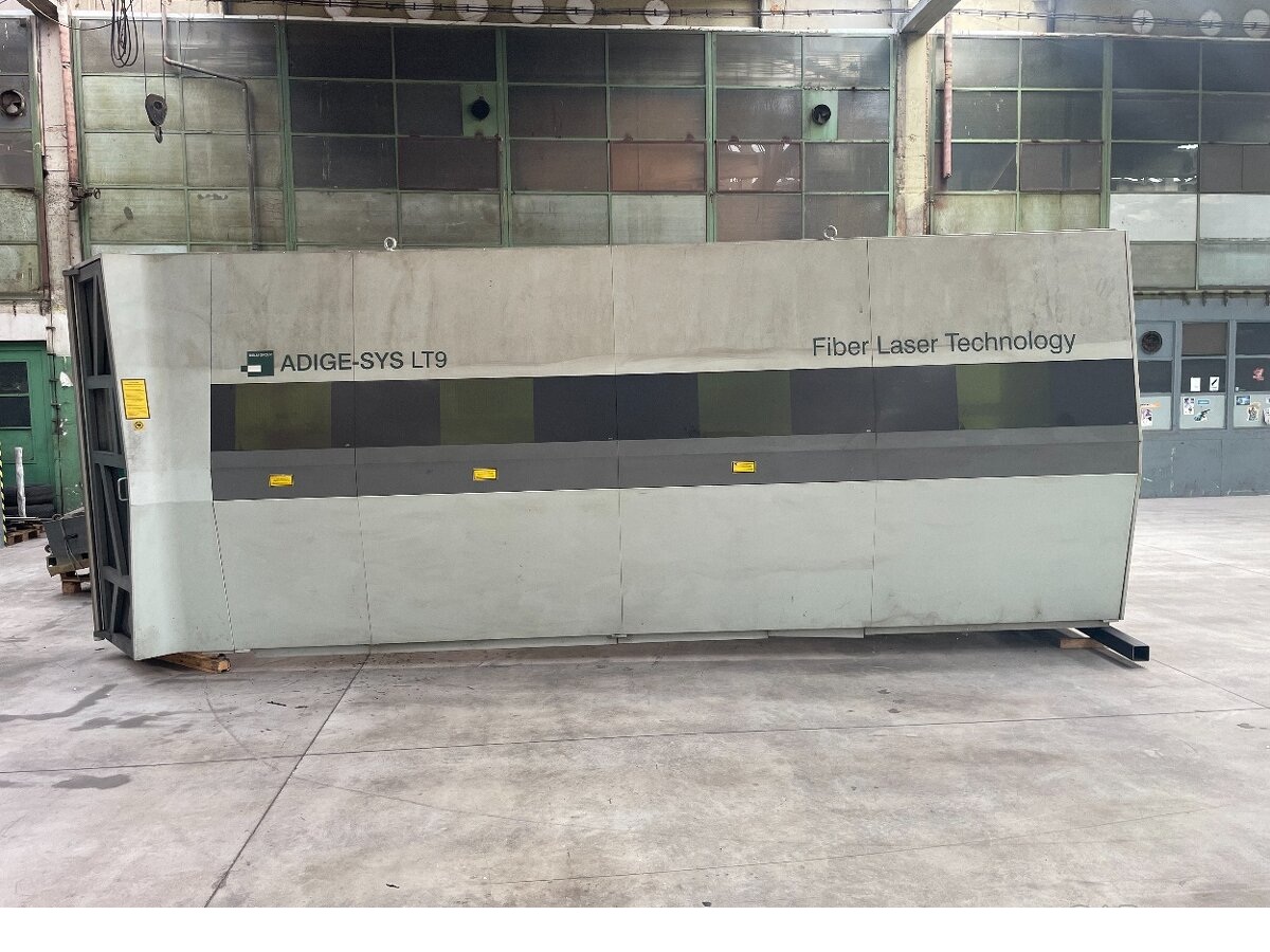 Machine de découpe laser BLM Adige LT9