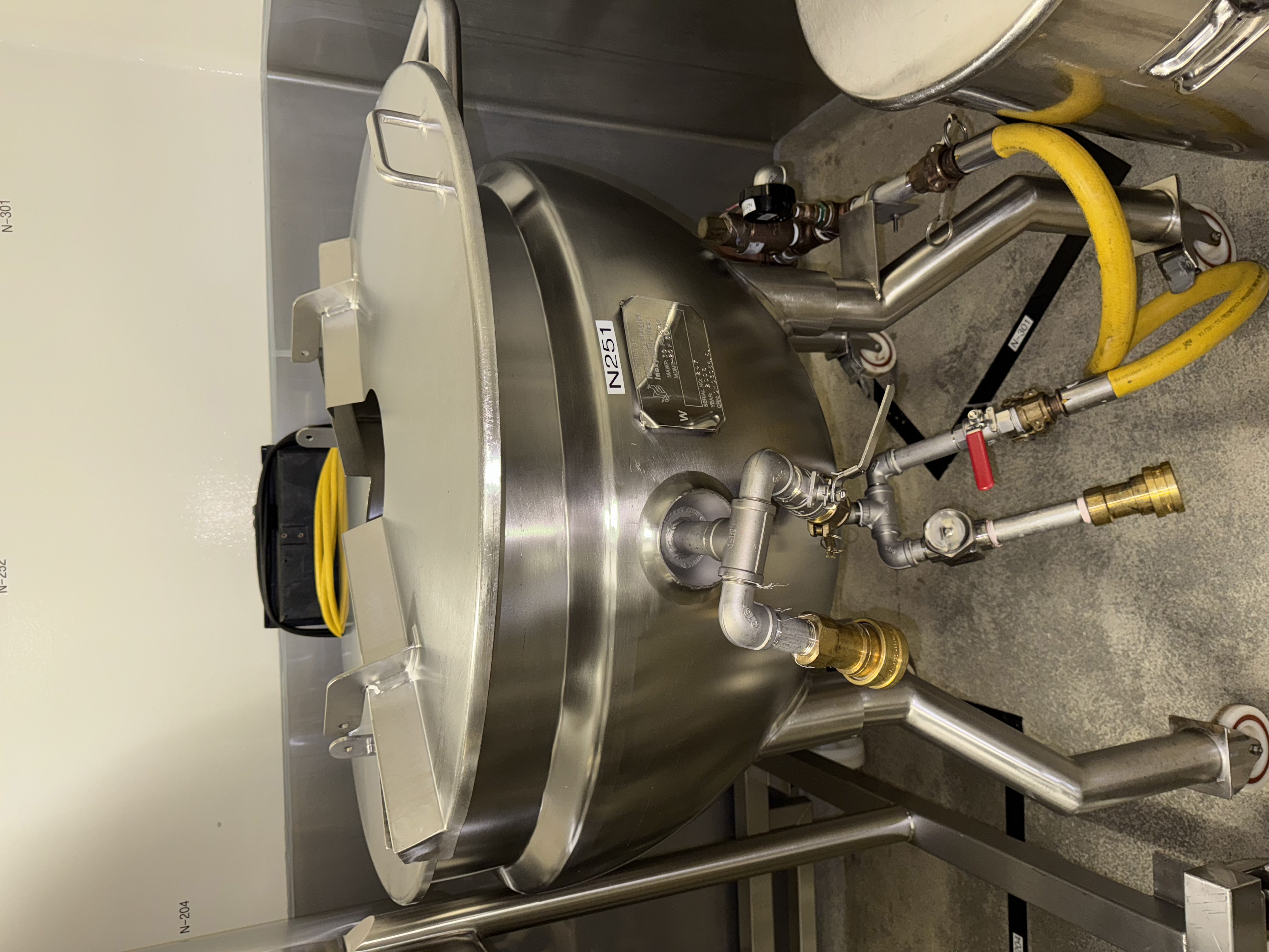 Industries Machine pharmaceutique / chimique de 150 litres