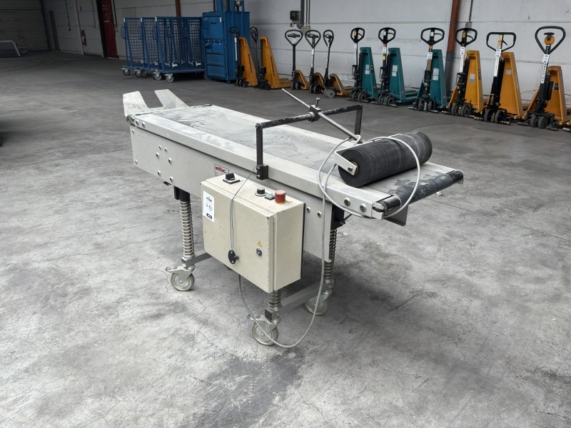 Machine de tôlerie Wifac WVS 00