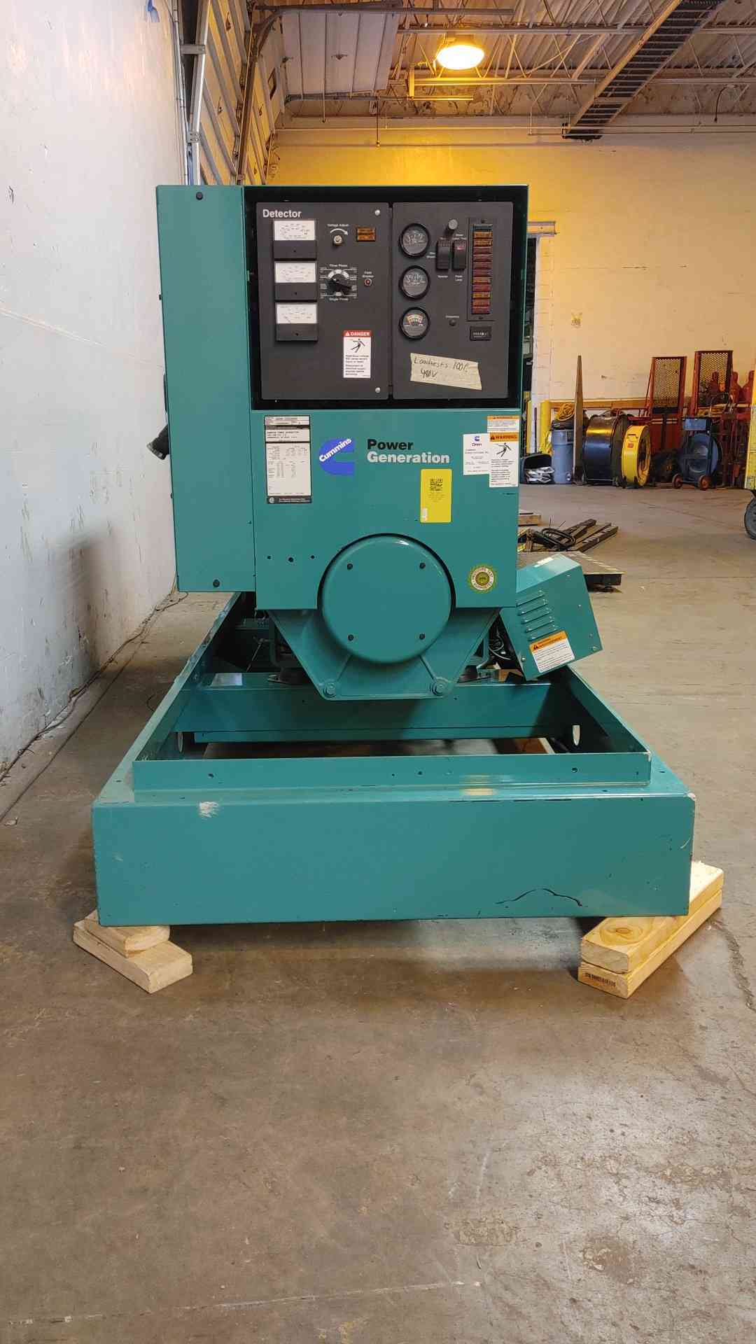 Groupe électrogène Cummins GGHH-5563300